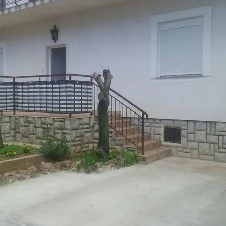 Sandra Apartman Zára